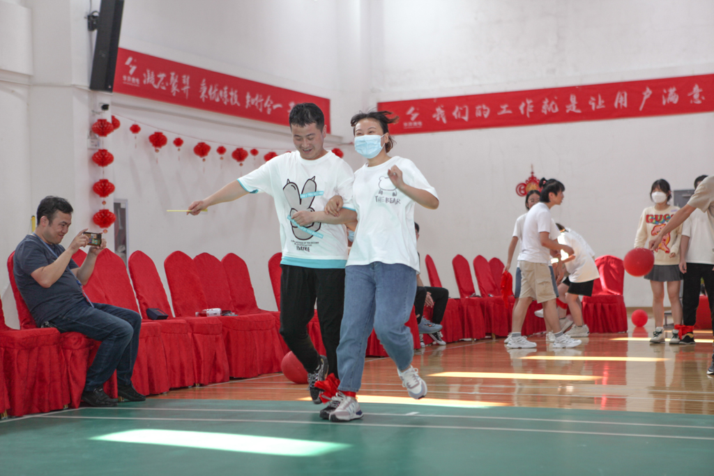 LEwin乐玩微电举办七夕主题活动
